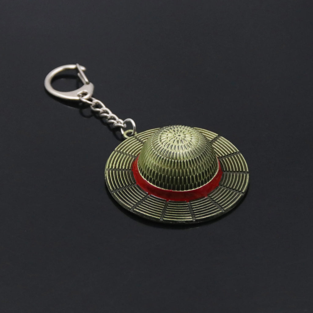 ONE PIECE Straw Hat Keychain – Metal Pendant for Collectors