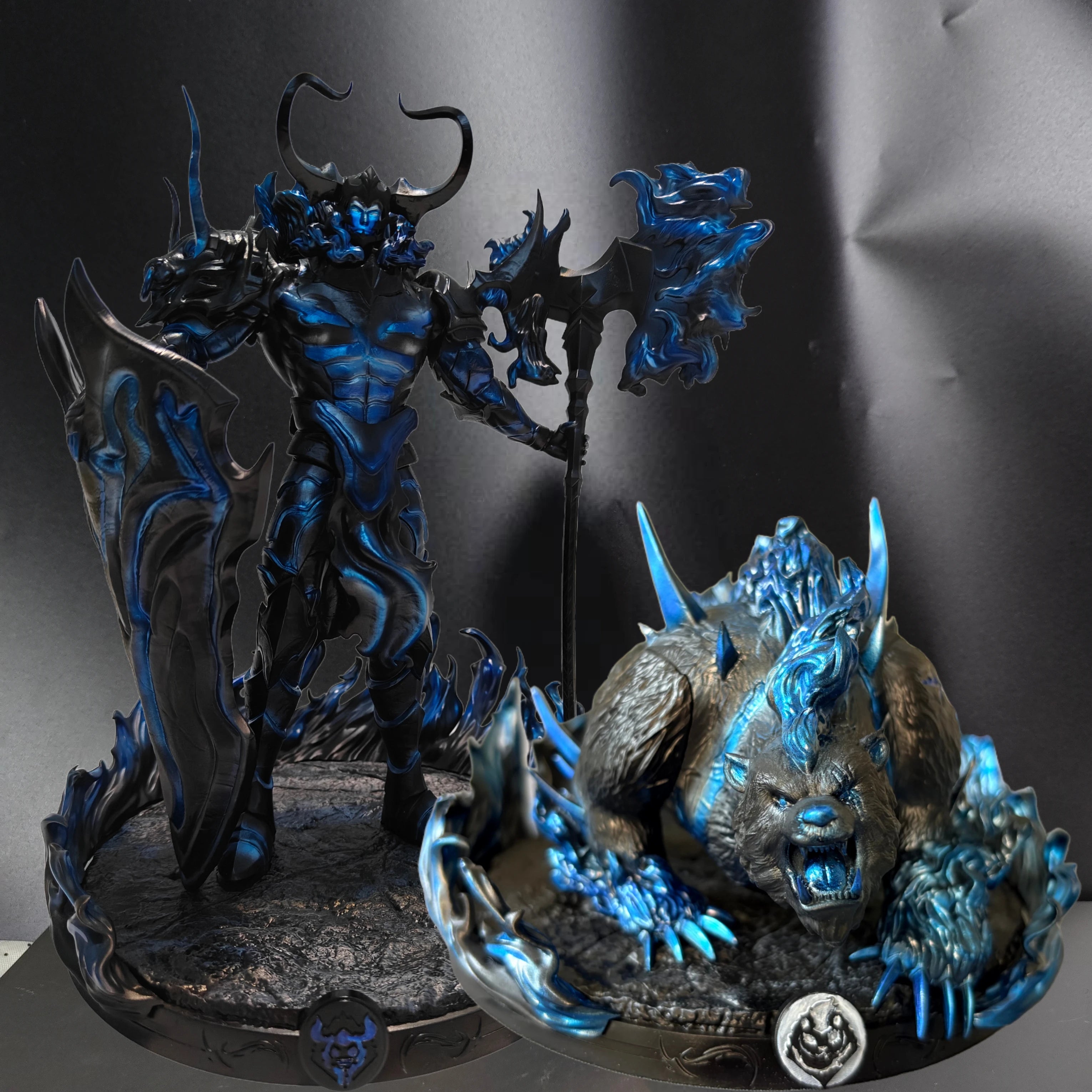 Berion Igris Bell Statue – 25cm Collector's Edition