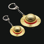ONE PIECE Straw Hat Keychain – Metal Pendant for Collectors