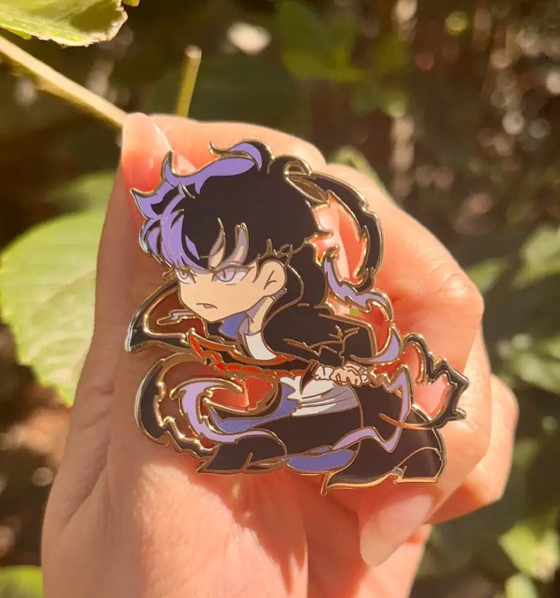 SOLO LEVELING Enamel Pin – Sung Jin-Woo Design