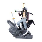 ONE PIECE Dracule Mihawk 14CM Action Figure – Top Decisive Battle